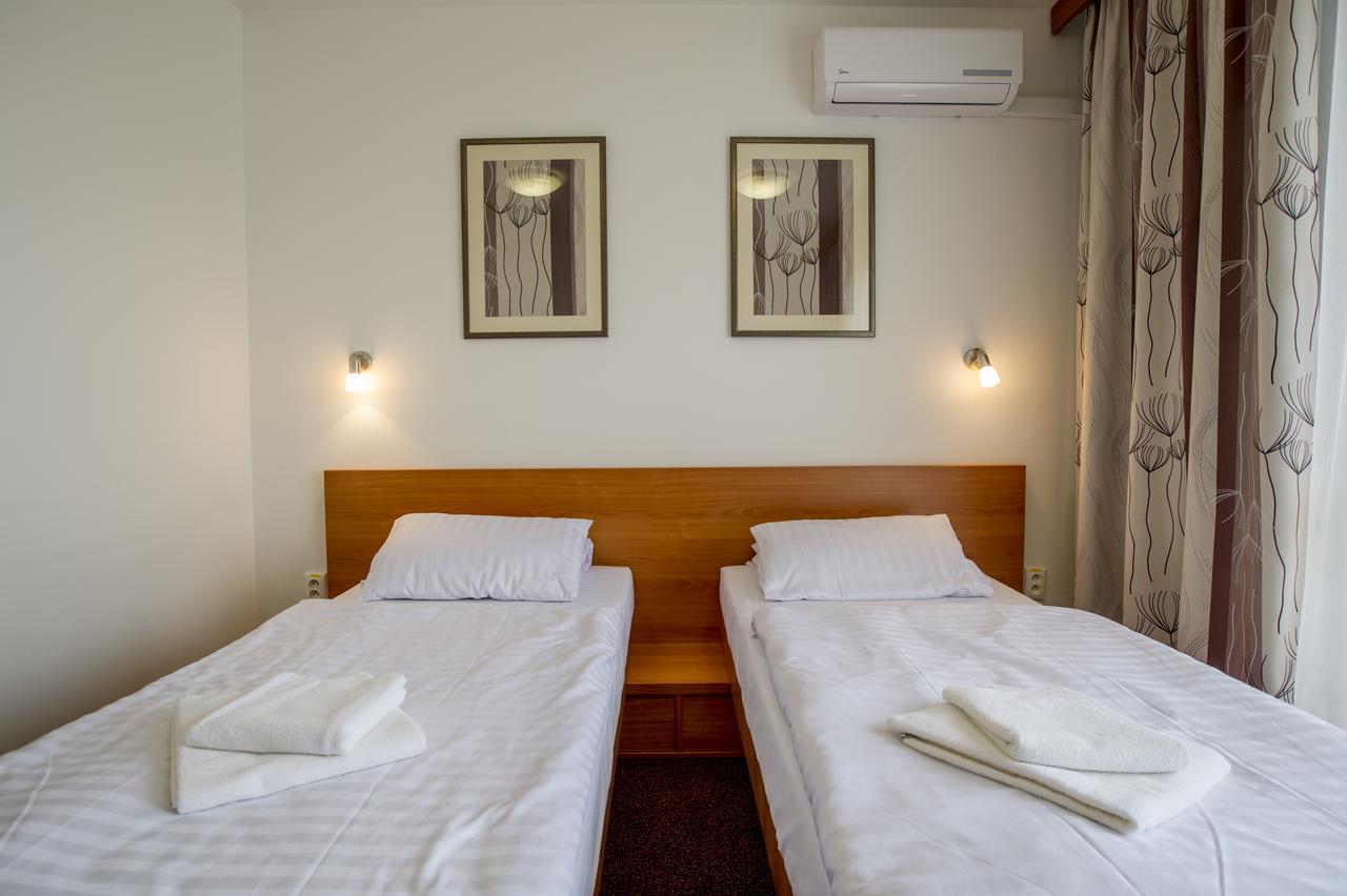 Wellness Hotel Thermal Štúrovo المظهر الخارجي الصورة
