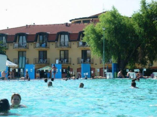 Wellness Hotel Thermal Štúrovo المظهر الخارجي الصورة